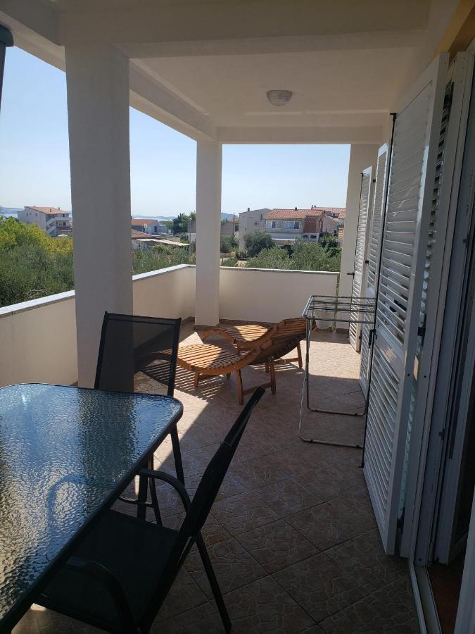 Apartmani Ciklic Dobropoljana Ngoại thất bức ảnh
